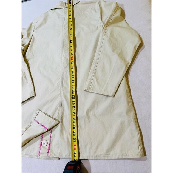 Vtg LL Bean Rain Jacket Tan Khaki Lightweight Barn Coat Button Front Pockets - Picture 8 of 9